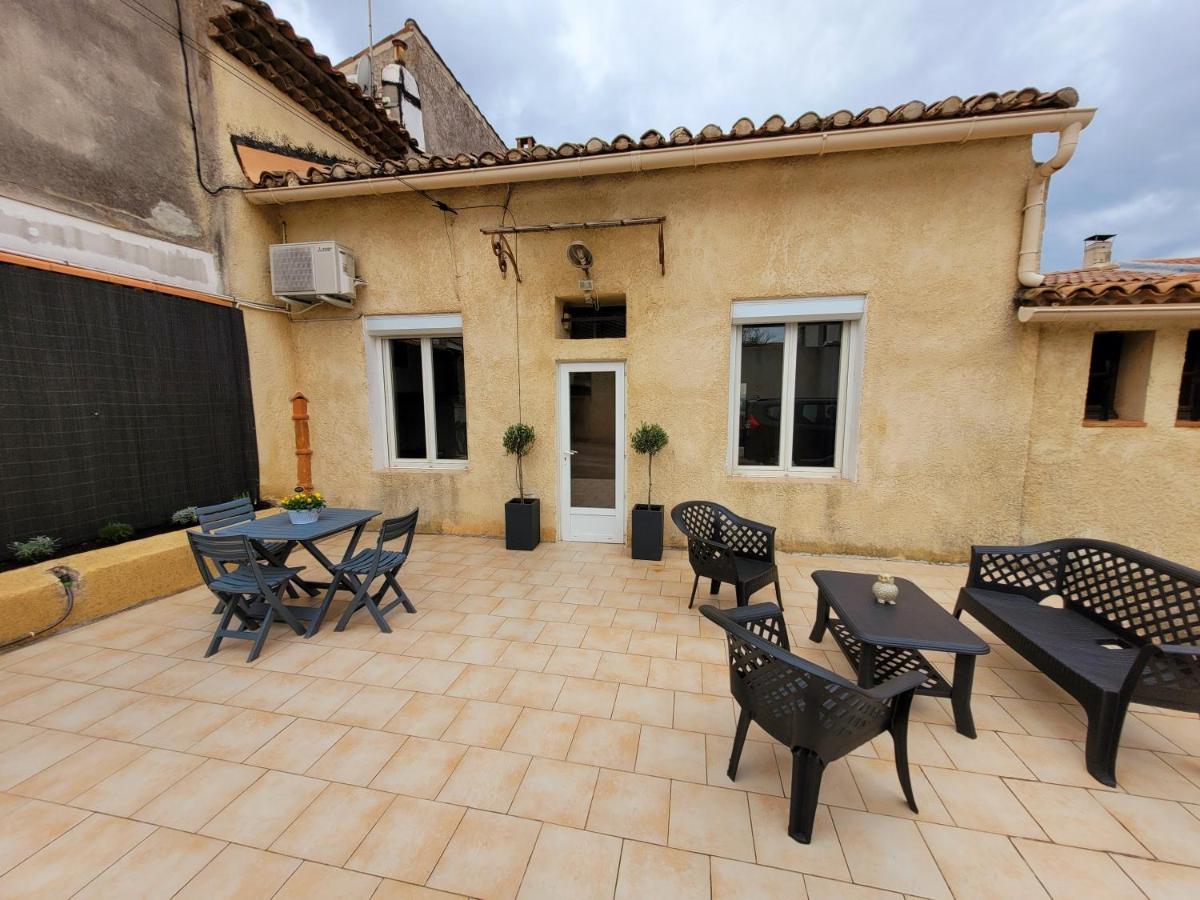 Adorable Maison En Plein Coeur Du Village. Bouc-Bel-Air Dış mekan fotoğraf